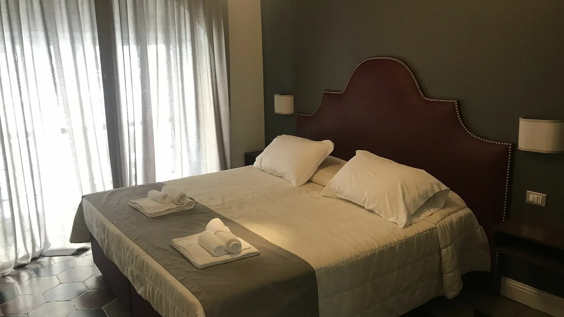 Residenza Roma Imperiale Hotel Gæstehus
